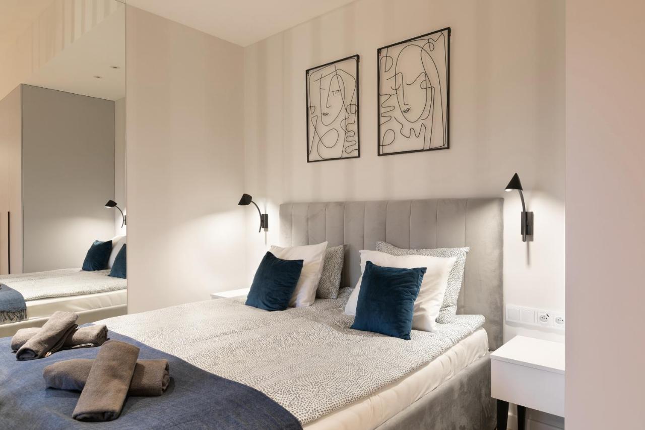 Modern Apartment With Air Conditioning, Old Town & Vistula River Krasków Exterior foto